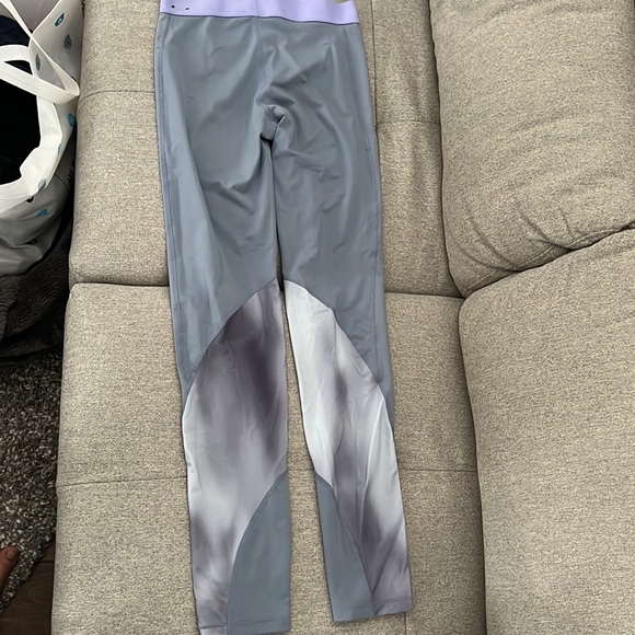 Nike leggings - Picture 3 of 3